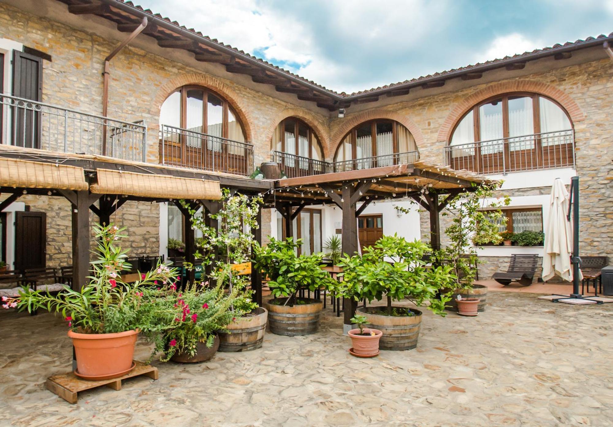 Agriturismo Tenuta San Giuseppe Cossano Belbo Екстер'єр фото