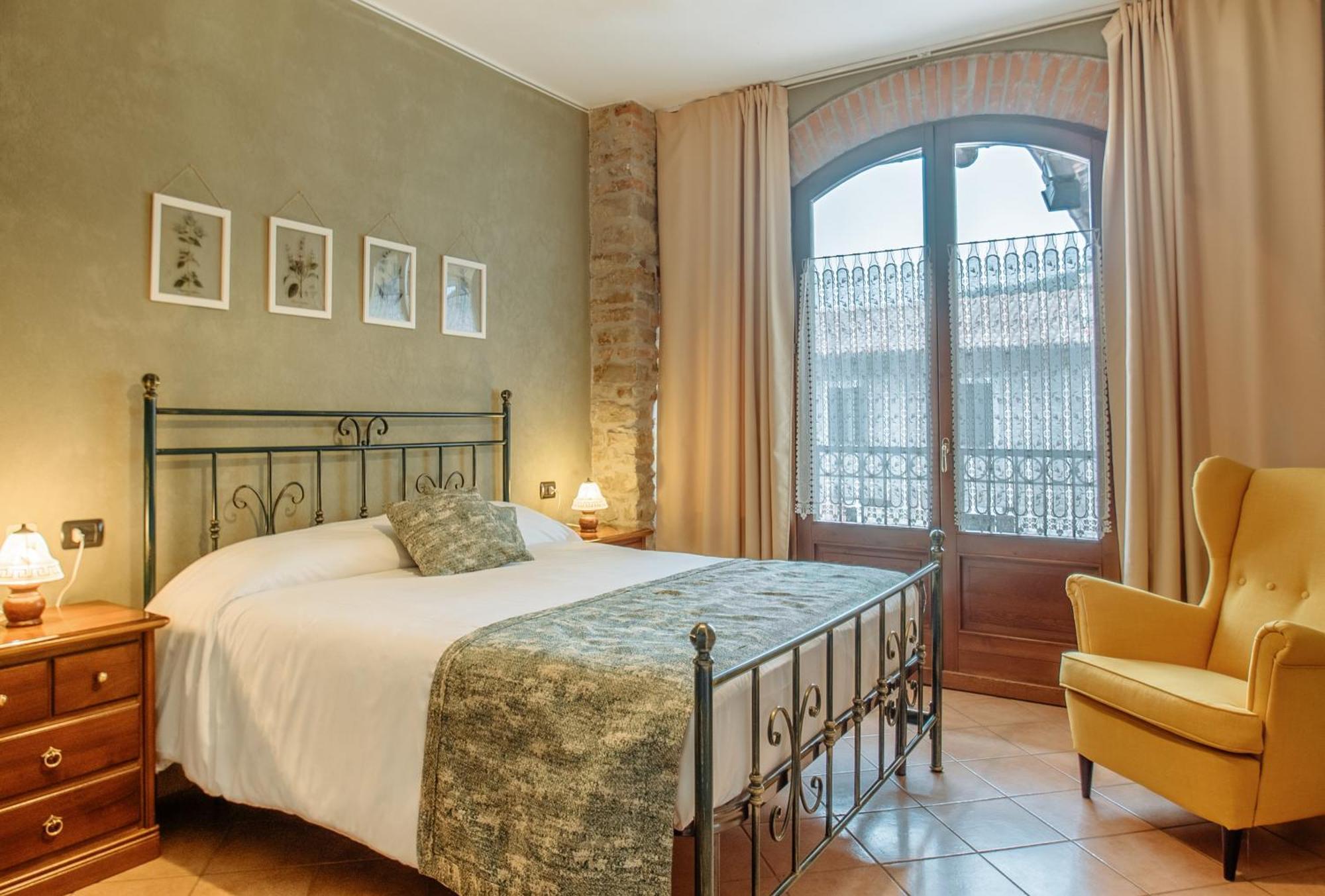 Agriturismo Tenuta San Giuseppe Cossano Belbo Екстер'єр фото