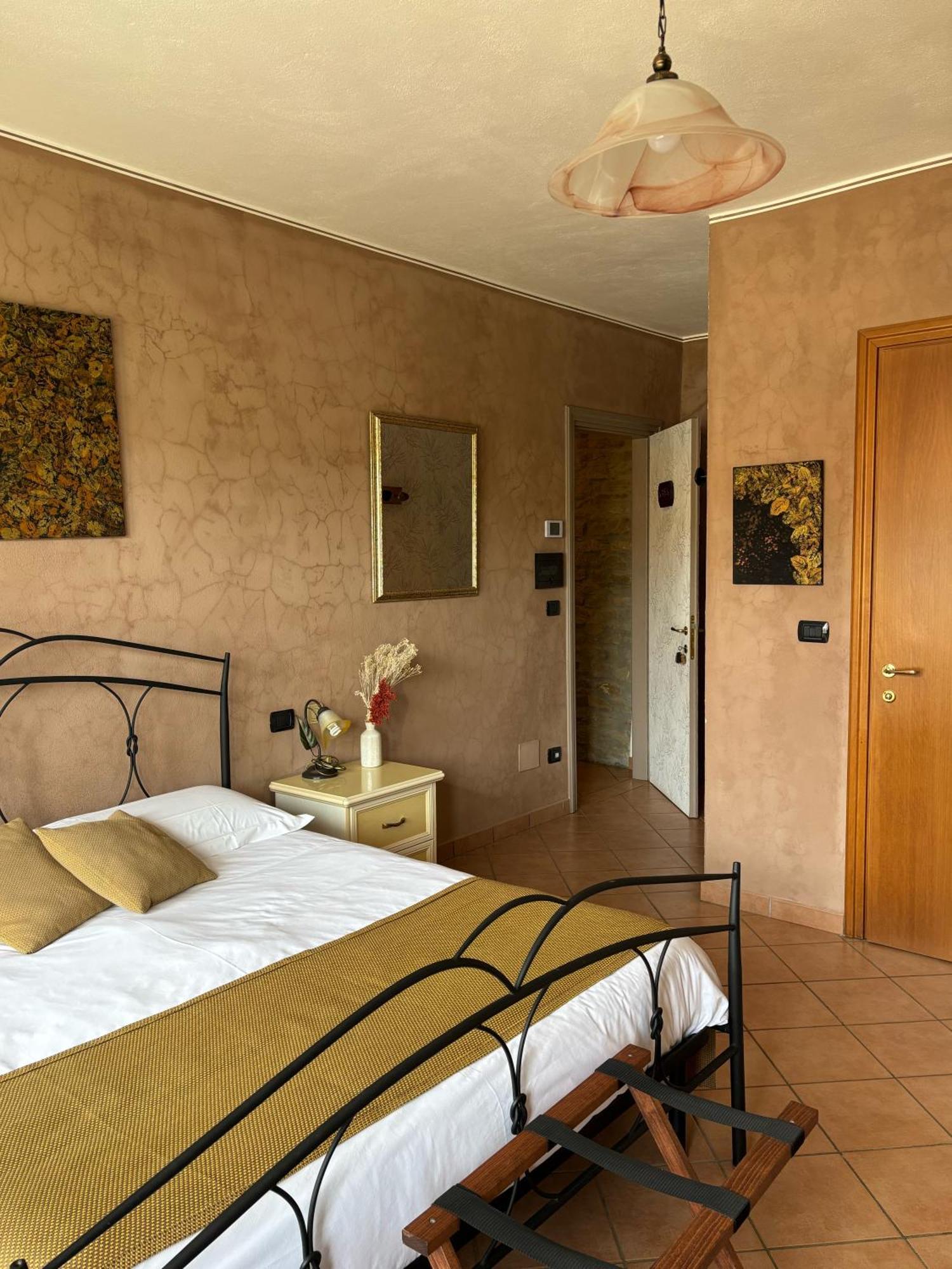 Agriturismo Tenuta San Giuseppe Cossano Belbo Екстер'єр фото