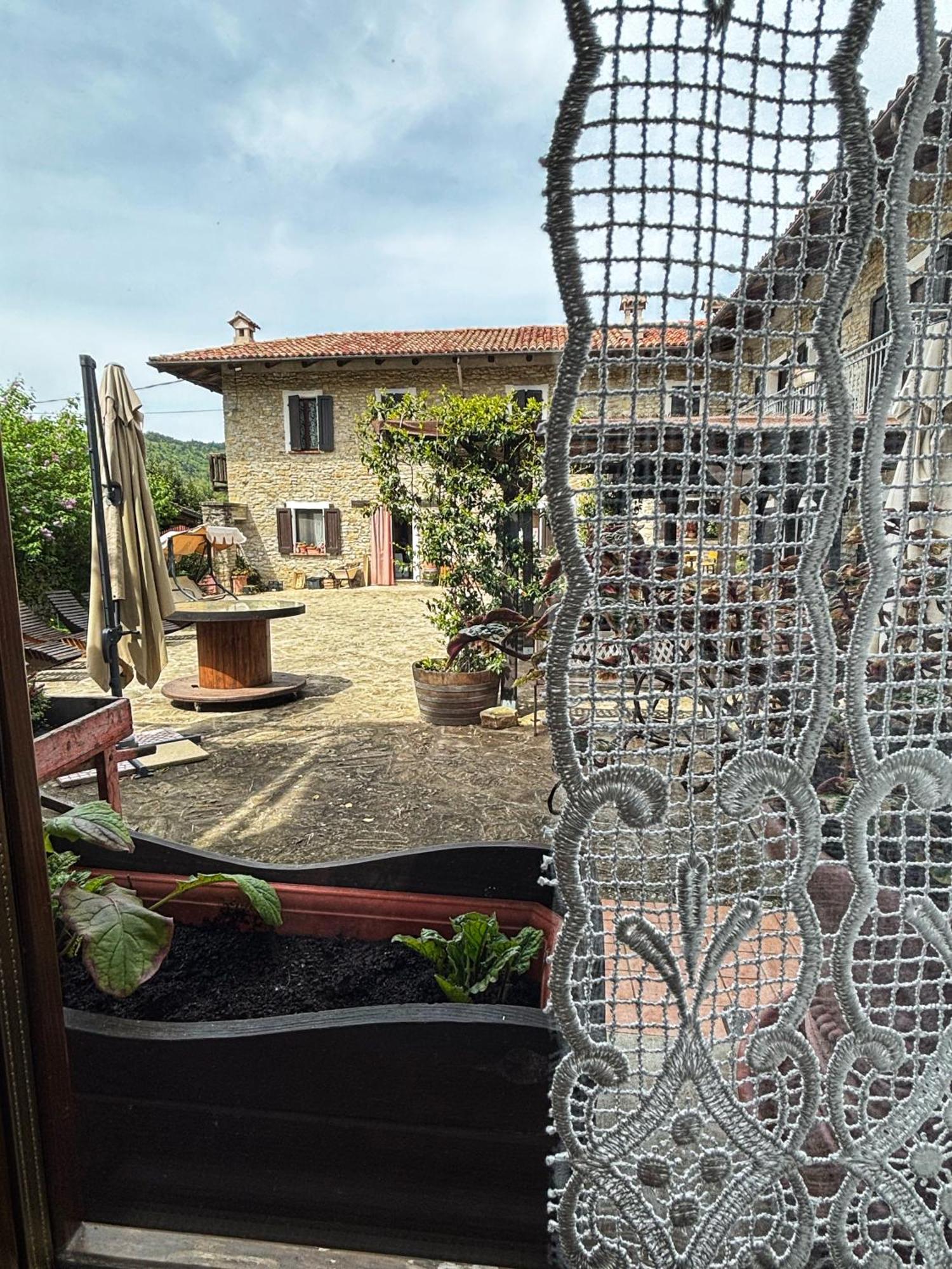 Agriturismo Tenuta San Giuseppe Cossano Belbo Екстер'єр фото